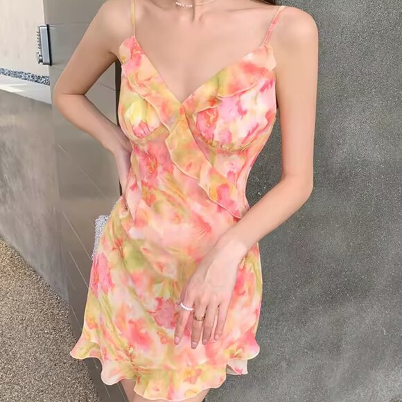 NEW CYAN ROSE OFF Beach Chic Ruffles V-neck Sexy Floral Print Dress Small - Picture 2 of 8